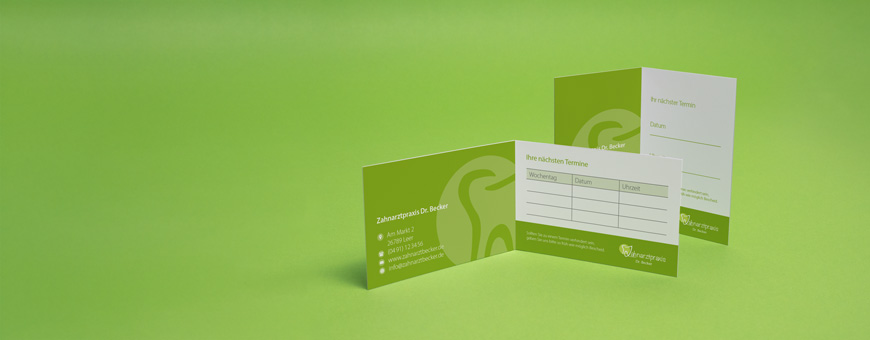 Kunden-, Bonus- oder Treuekarte Visitenkartenformat, 4-seitig, 4/4-farbig, hoch